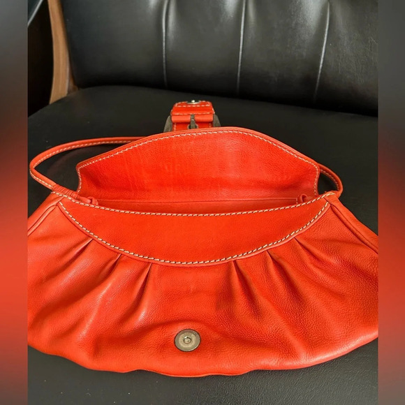 Celine Shoulder Mini Bag Baguette Orange Leather Made in Italy - Picture 6 of 16